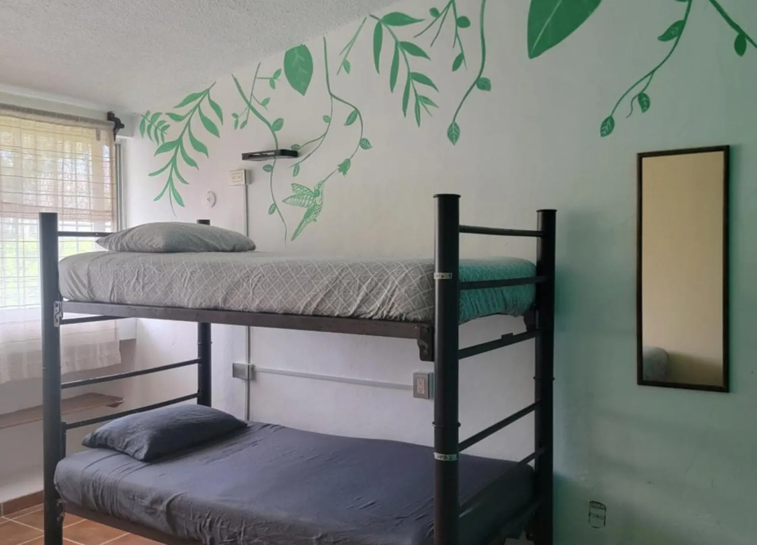 Xungla Cancun Hostel